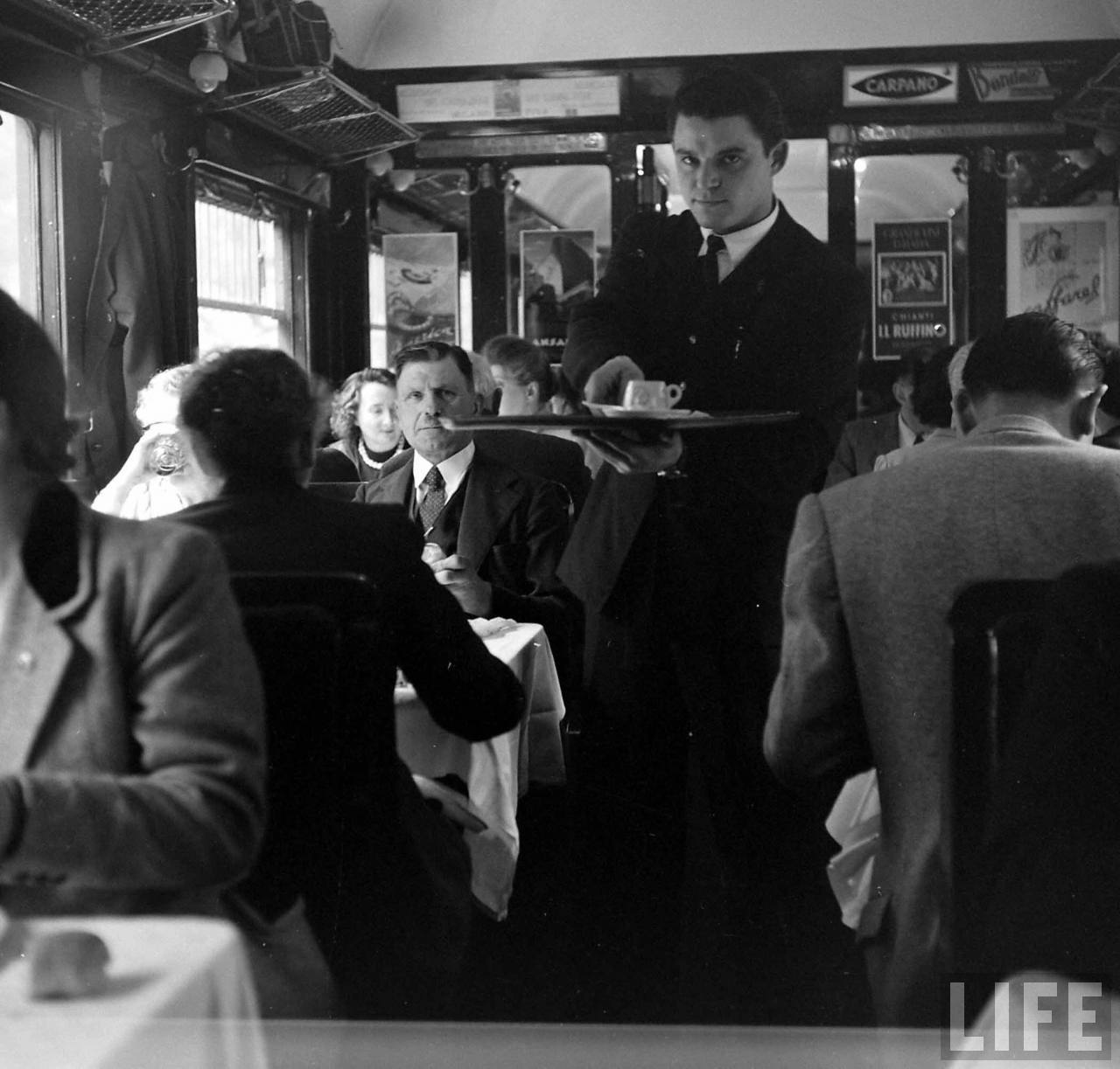 Restauratierijtuig Simplon Orient-Express | Foto: Jack Birns, 1950