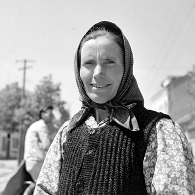 Vrouwen in Dimitrovgrad | Foto: Jack Birns, 1950