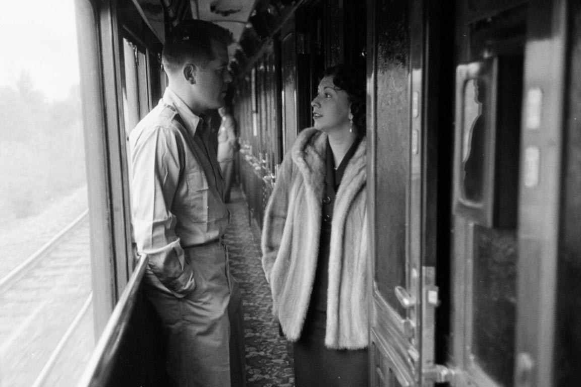 Bill Croasdale met 'mystery woman' | Foto: Jack Birns, 1950
