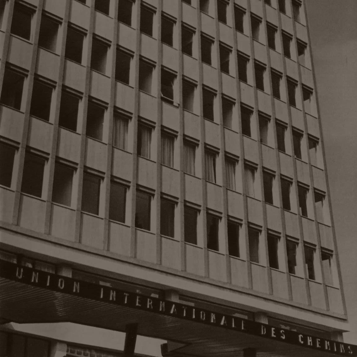 UIC-gebouw in Parijs | Bron: Grenzenloze spoorwegen, UIC 1967