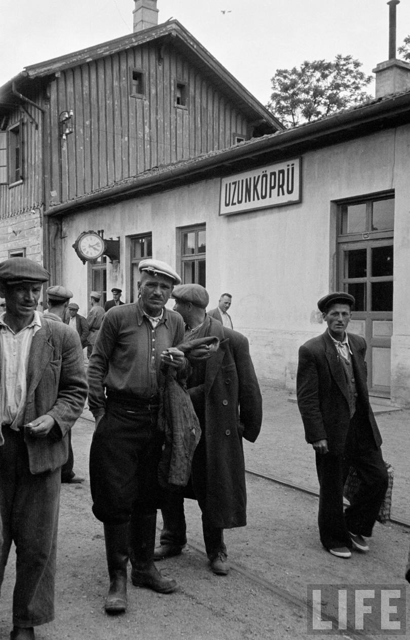 Station Uzunköprü | Foto: Jack Birns, 1950