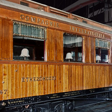 Wagon-restaurant no. 2347, ca. 1910 | Hongaars spoorwegmuseum, Budapest (foto Arjan den Boer)
