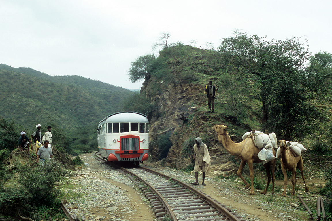 Fiat Littorina uit 1935. Eritrean Railway, 2004 | Foto: © Paul van Baarle
