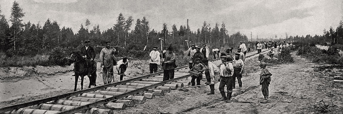 Leggen van rails | Foto: I.R. Tomaskiewicz (uit: Views of Siberia, 1899)