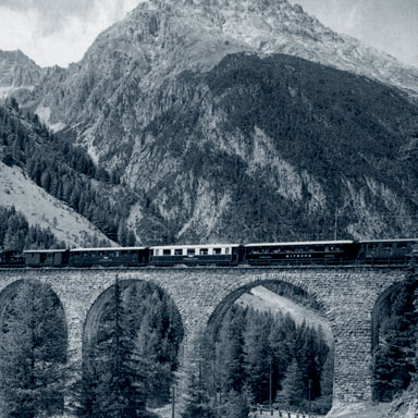Mitropa-restauratierijtuig op het Albula-viaduct, ca. 1930 | Archief Mitropa