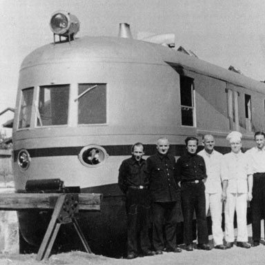 Door Amerikanen geconfisqueerd treinstel, ca. 1948 | Reinhold Palm