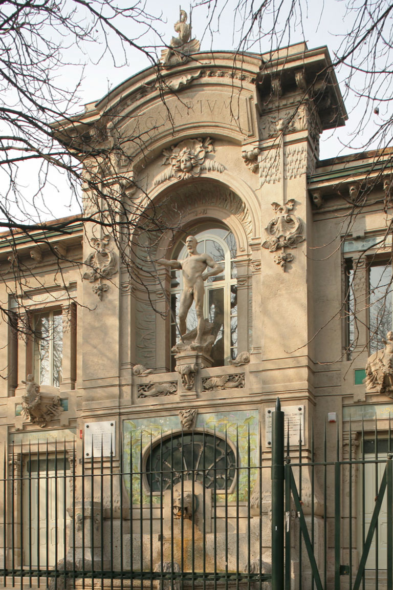 Acquarumgebouw van architect Locati uit 1906 | Federico Brunetti (Wikimedia Commons)