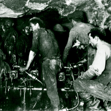 Watergestuurde drilboren in de tunnel, 1904 | Calzolari & Ferrario (Archivio Verbano)