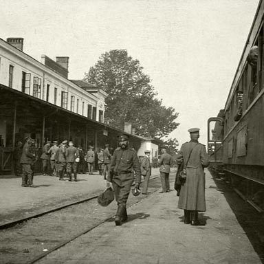 Balkanzug op station Niš, ca. 1916 | K.u.k. Kriegspressequartier (Europeana Collections 1914-1918)